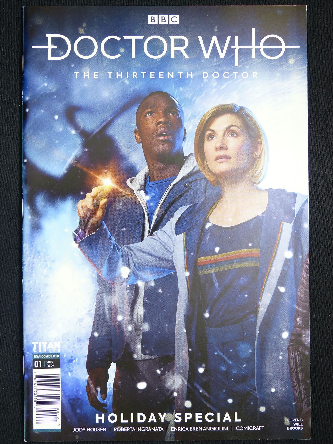 DOCTOR Who: The Thirteenth Doctor Holiday Special #1 Photo Cvr - Titan Comic #NF