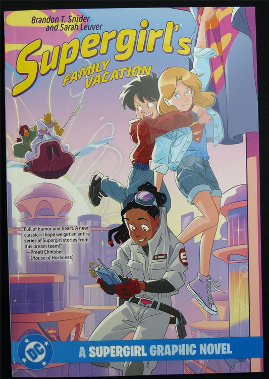 Supergirl: Family Vacation - DC Graphic Softback #4R