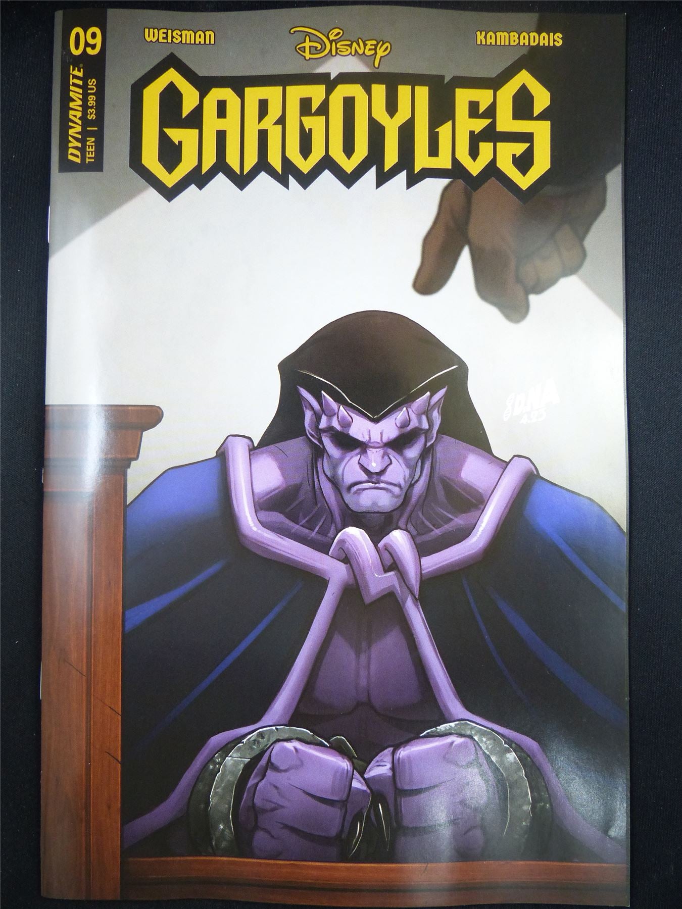 Disney GARGOYLES #9 - Sep 2023 Dynamite Comic #E6