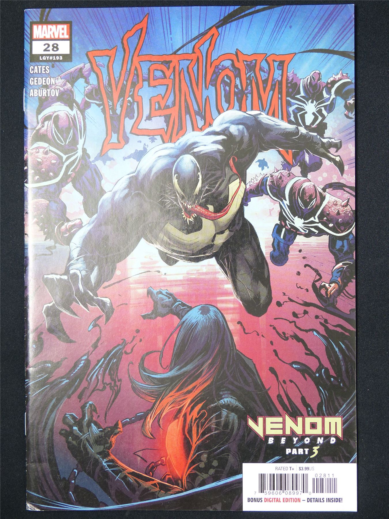 VENOM #28 - B&B Marvel Comic #8KE