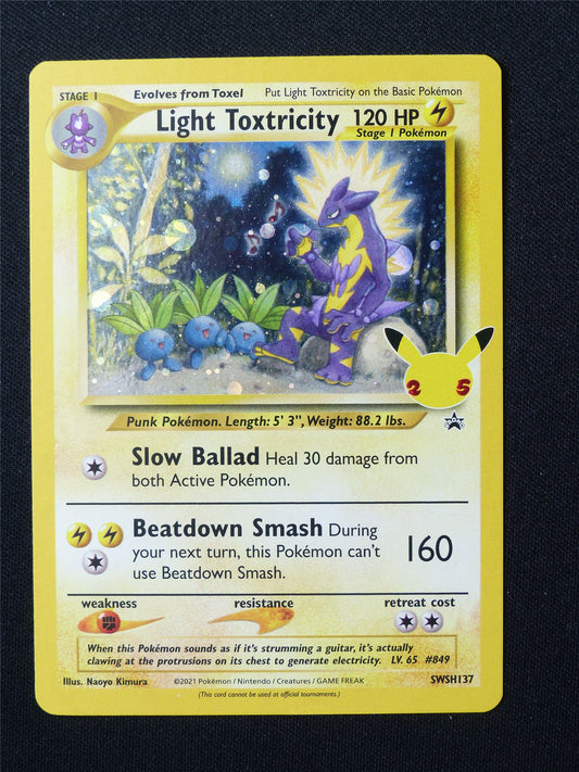 Light Toxtricity SWSH137 Promo Holo - Pokemon Card #5YV