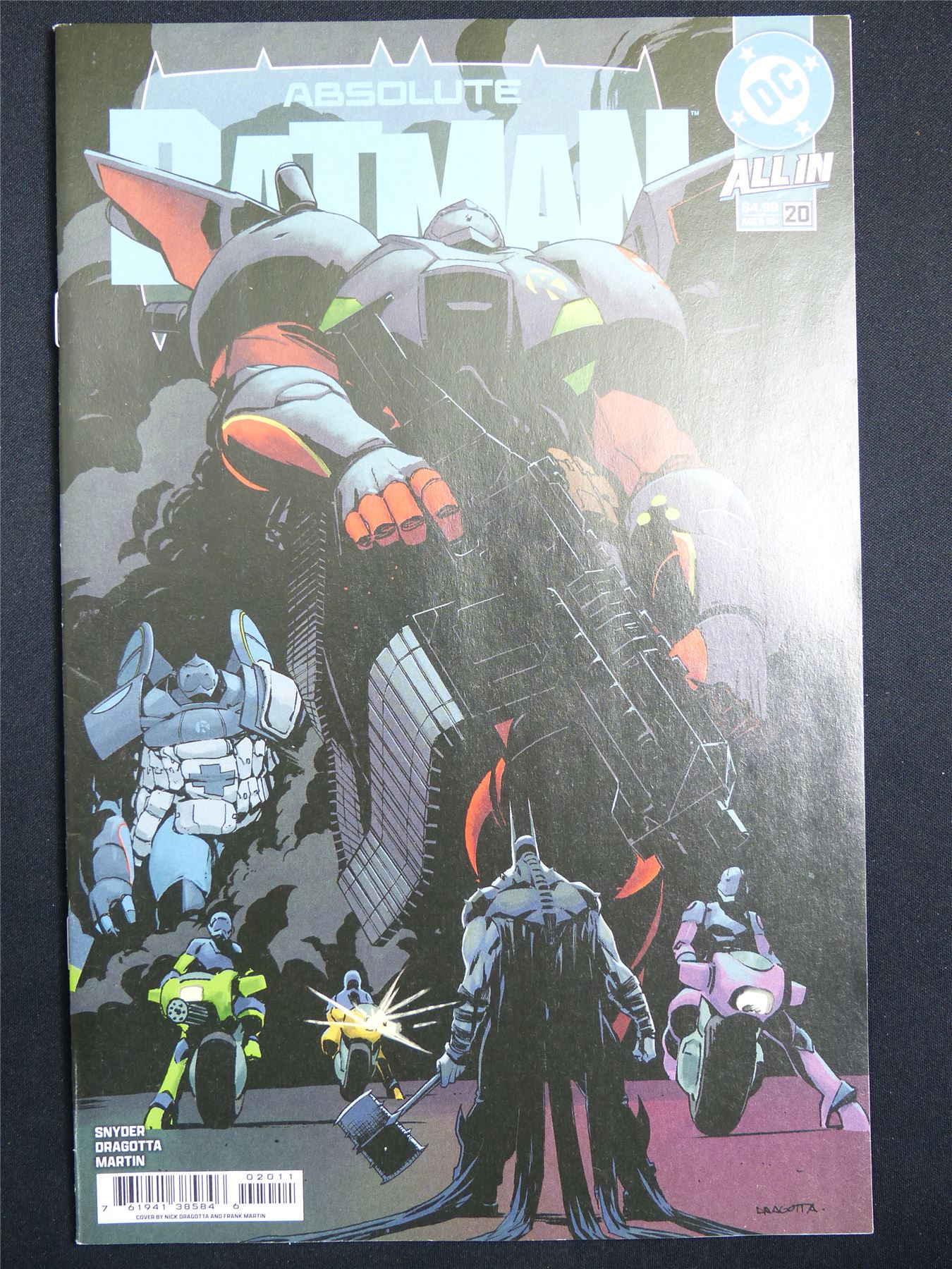 Absolute BATMAN #20 Cvr A - DC Comic #39A