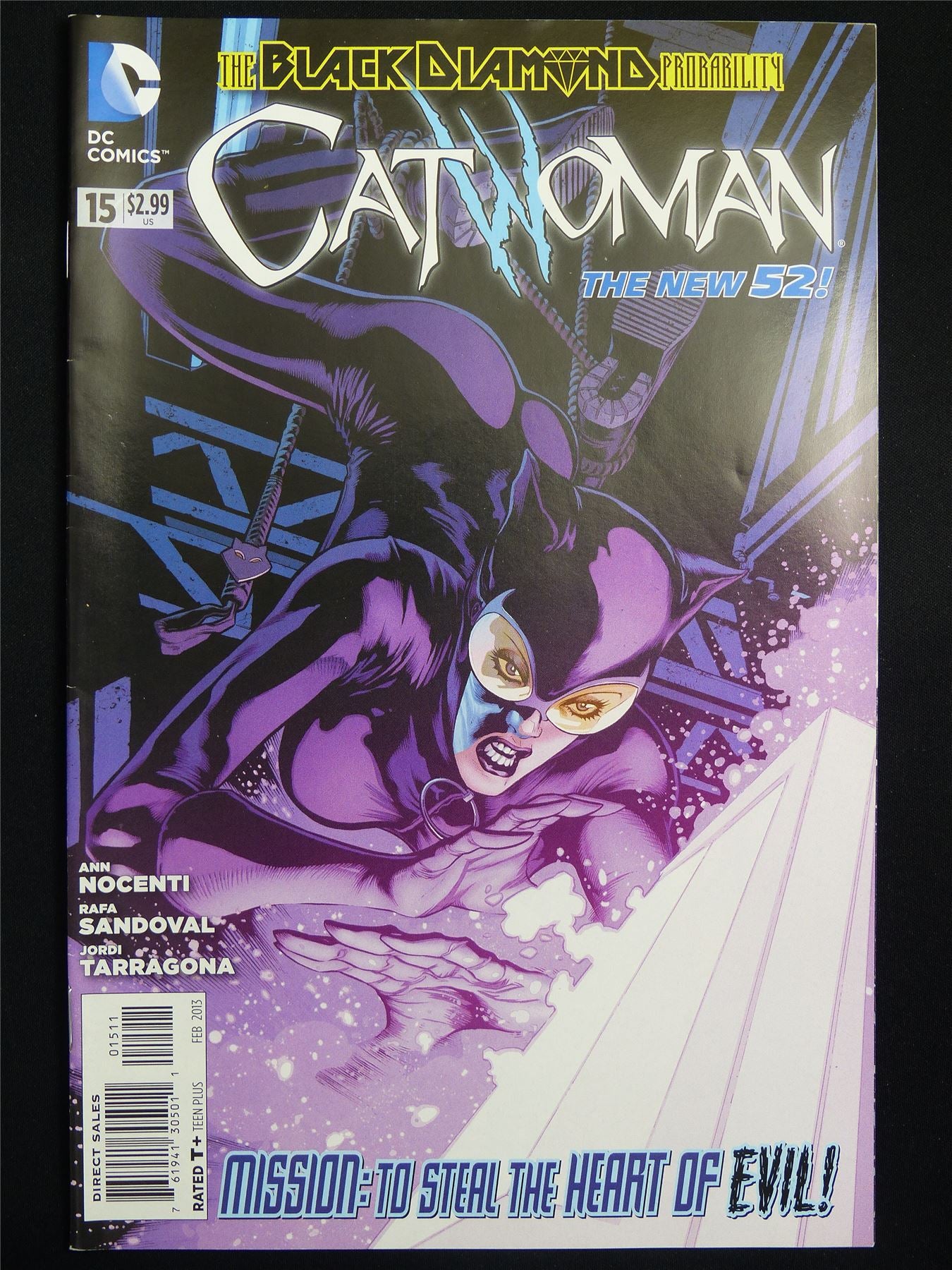 CATWOMAN #15 new 52! - DC Comic #357