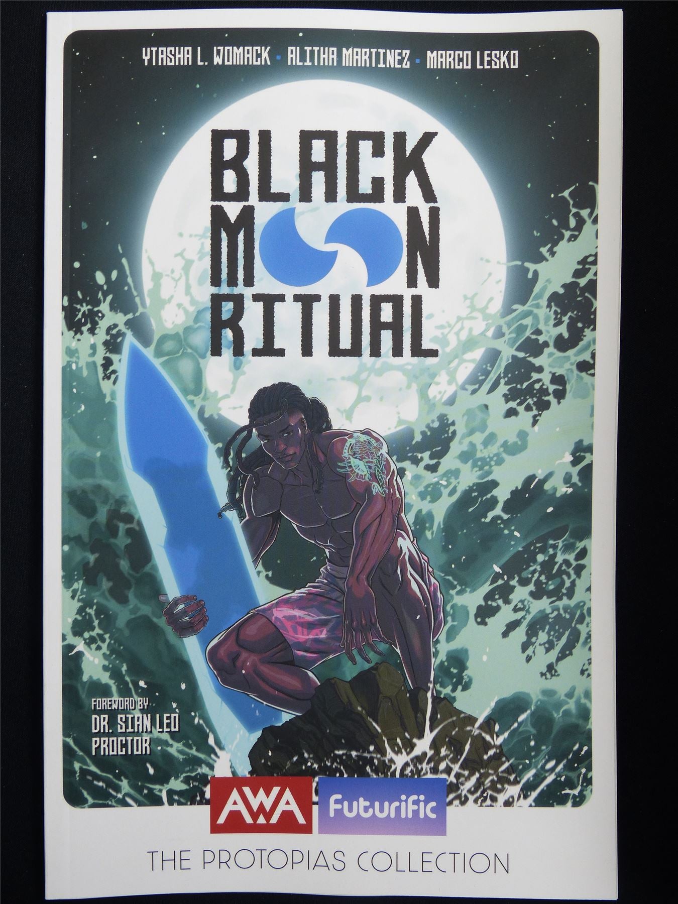 BLACK Moon Ritual #1 - Mar 2026 AWA Comic #3T9