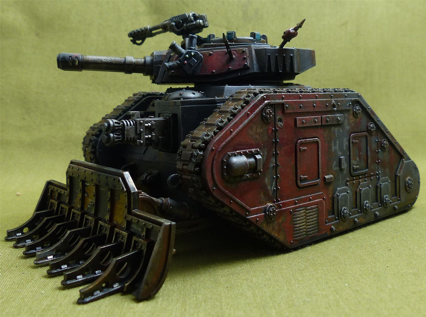 Leman Russ Strike Tank painted - Solar Auxilia - Warhammer Horus Heresy #4X1