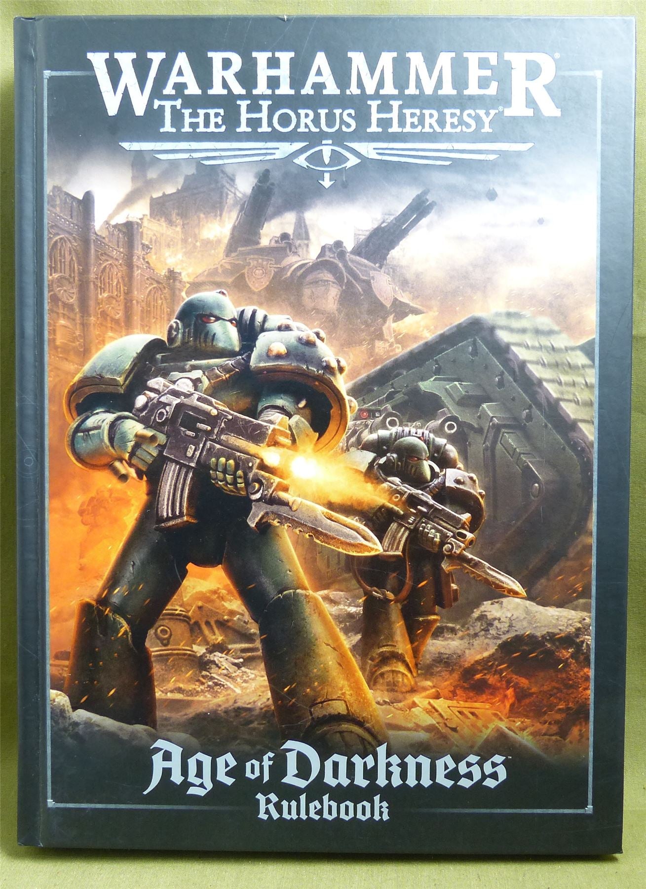 Age of Darkness 2nd Edition Rulebook hardback - Warhammer Horus Heresy #1A8