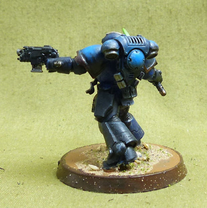 Lieutenant with Power Sword Painted - Ultramarines - Warhammer 40K #24Z