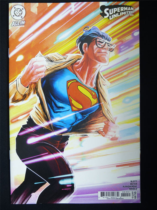 SUPERMAN Unlimited #4 - DC Comic #3SB