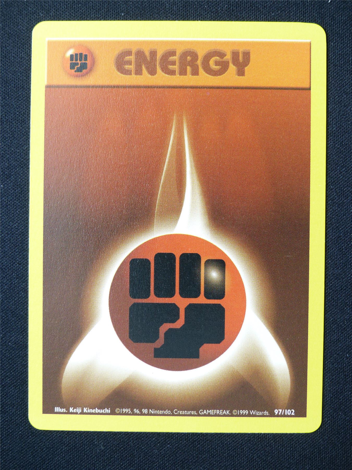 Basic Fighting Energy 97/102 Base Set - Pokemon Card #6OX