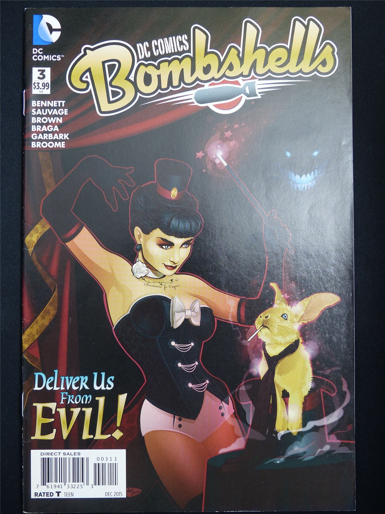 BOMBSHELLS #3 - DC Comic #2T6