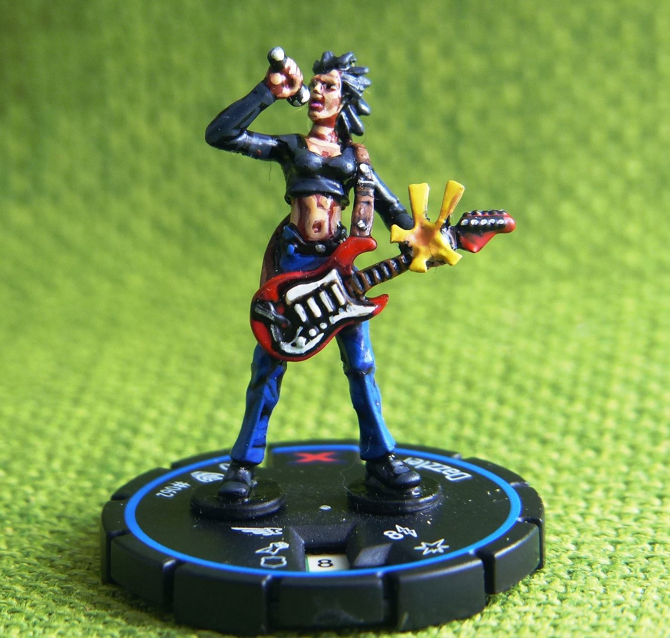 Dazzler #062 Hand Painted - Heroclix Wizkids games Miniatures #5B6