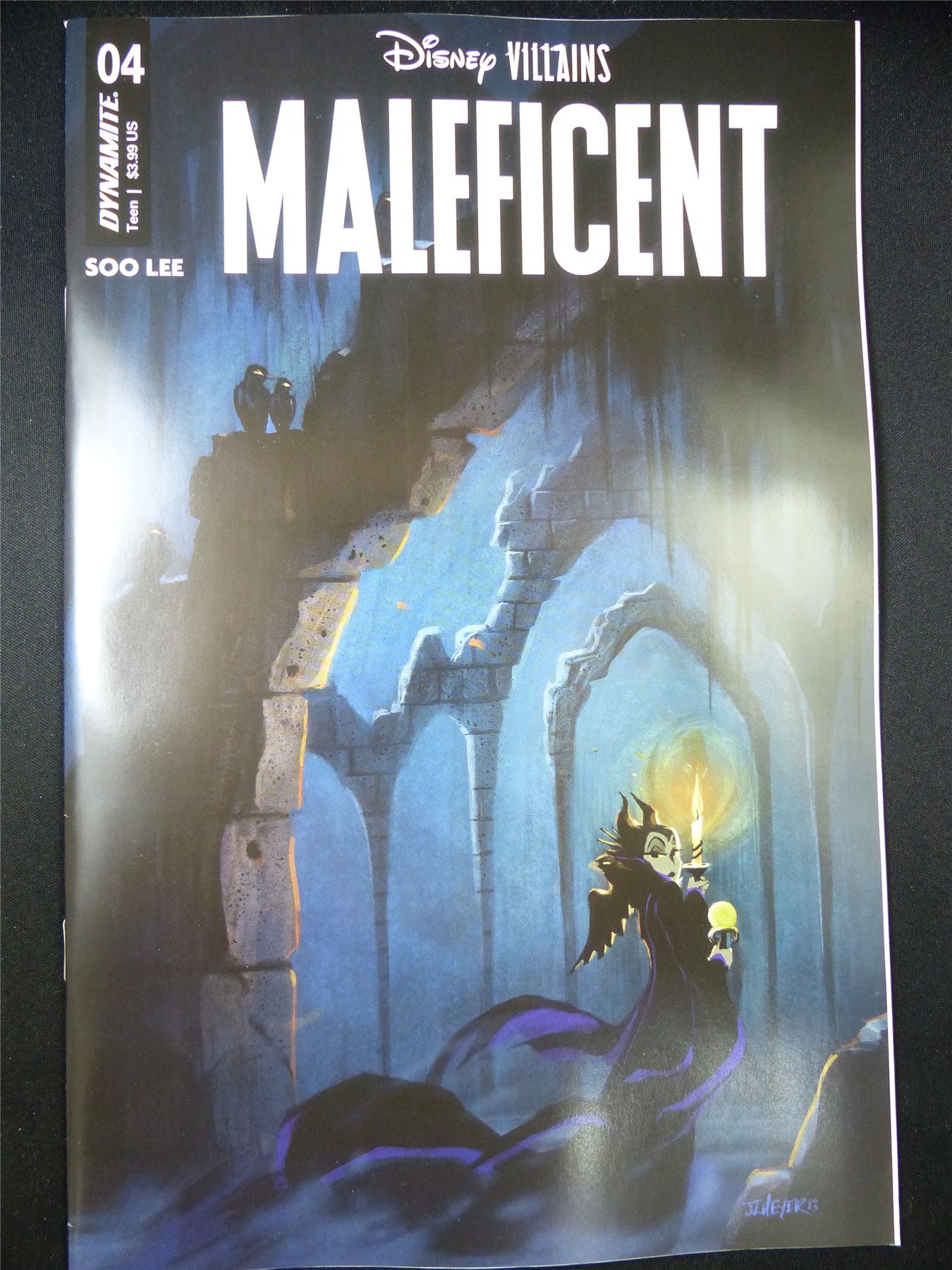 DISNEY Villains: Maleficent #4 Cvr C - Aug 2023 - Dynamite Comic #3FB