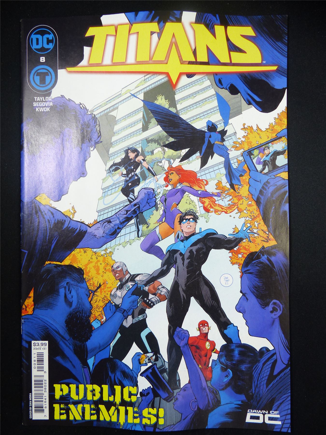 TITANS #8 - Apr 2024 DC Comic #38Z