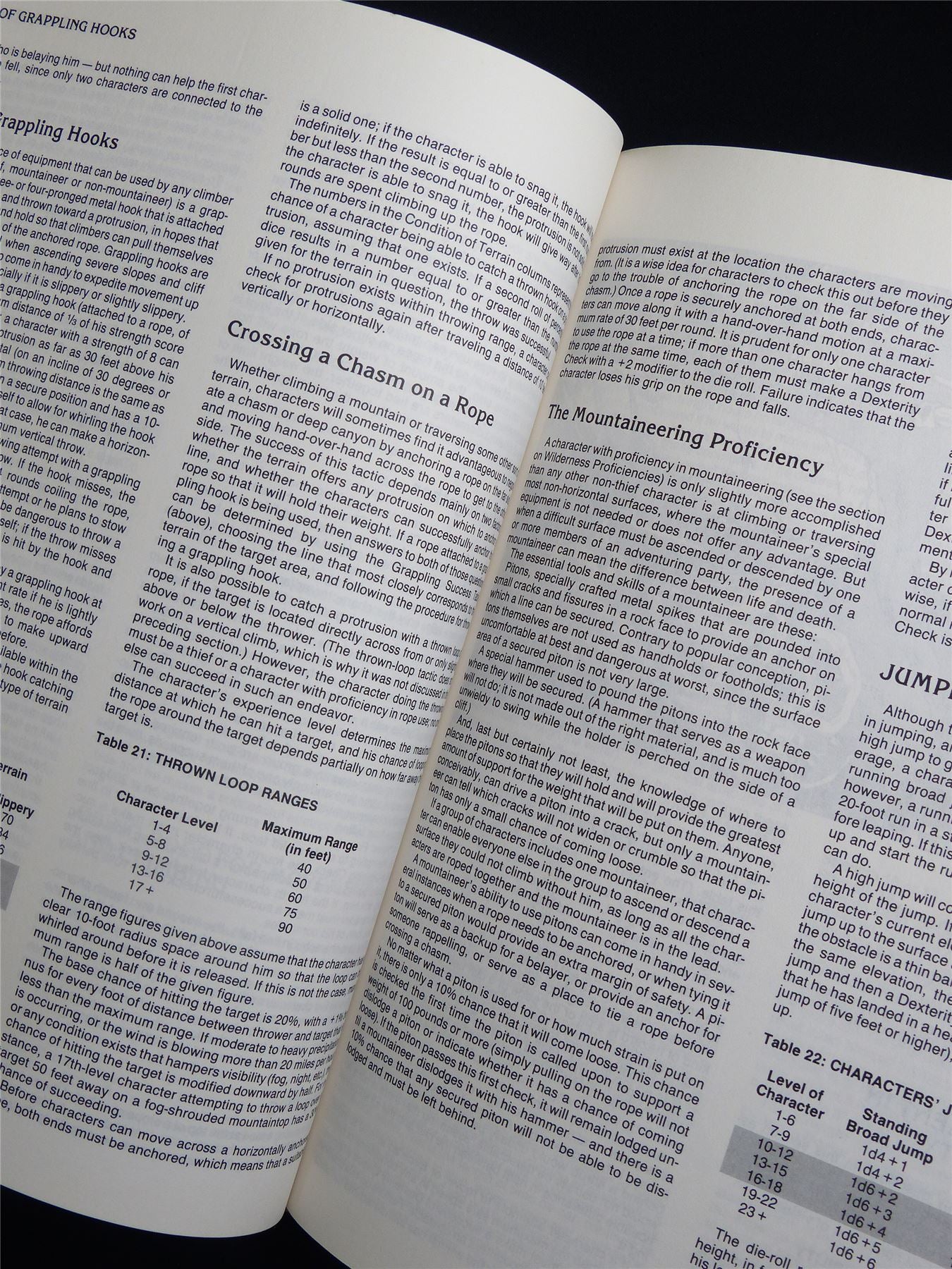 Official Advanced Dungeons & Dragons: Wilderness Survival Guide - Roleplay Hardback #1GJ