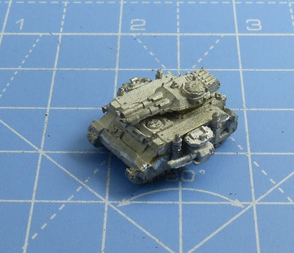 Predator Tank Classic Metal - Warhammer Epic #WF