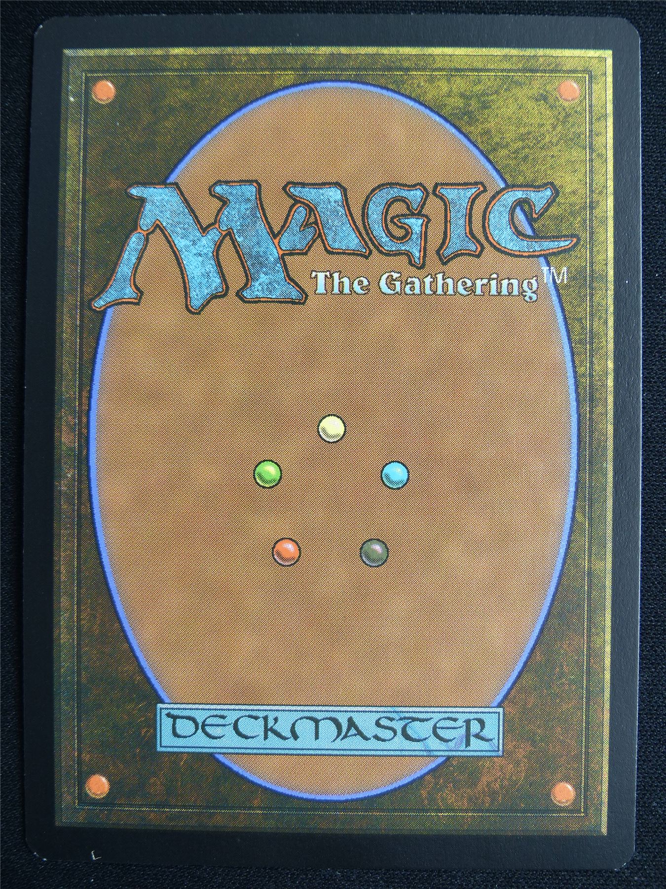 Roaming Throne - LCI - Mtg Card #4LR
