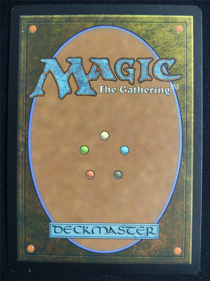 Roaming Throne - LCI - Mtg Card #4LR
