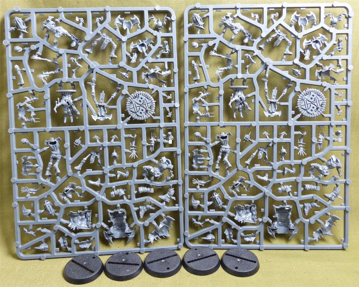 Shambling Undead-Team: Champions of Death complete sprue - Warhammer Blood Bowl #1I