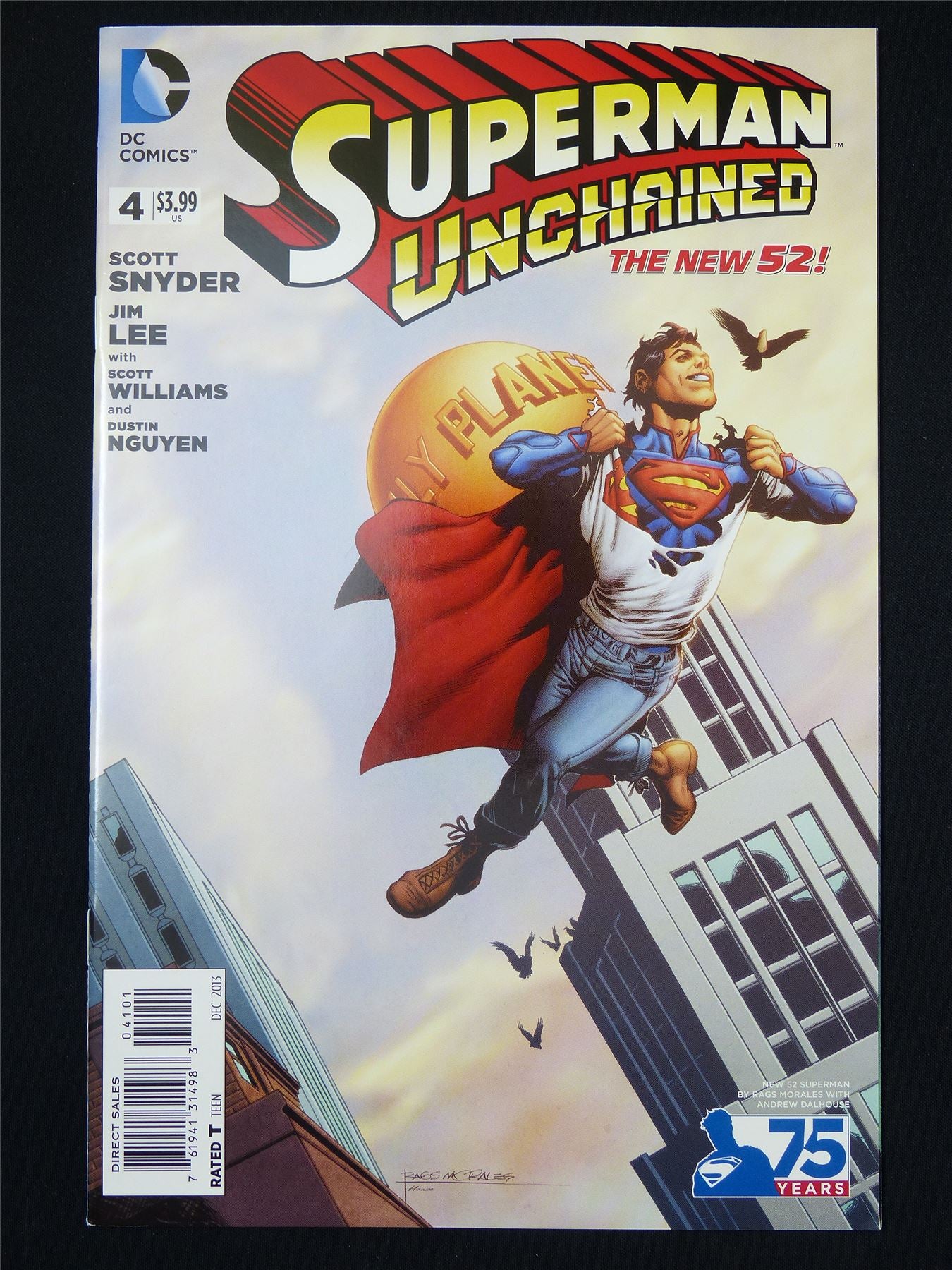 SUPERMAN Unchained #4 - DC Comic #2DS