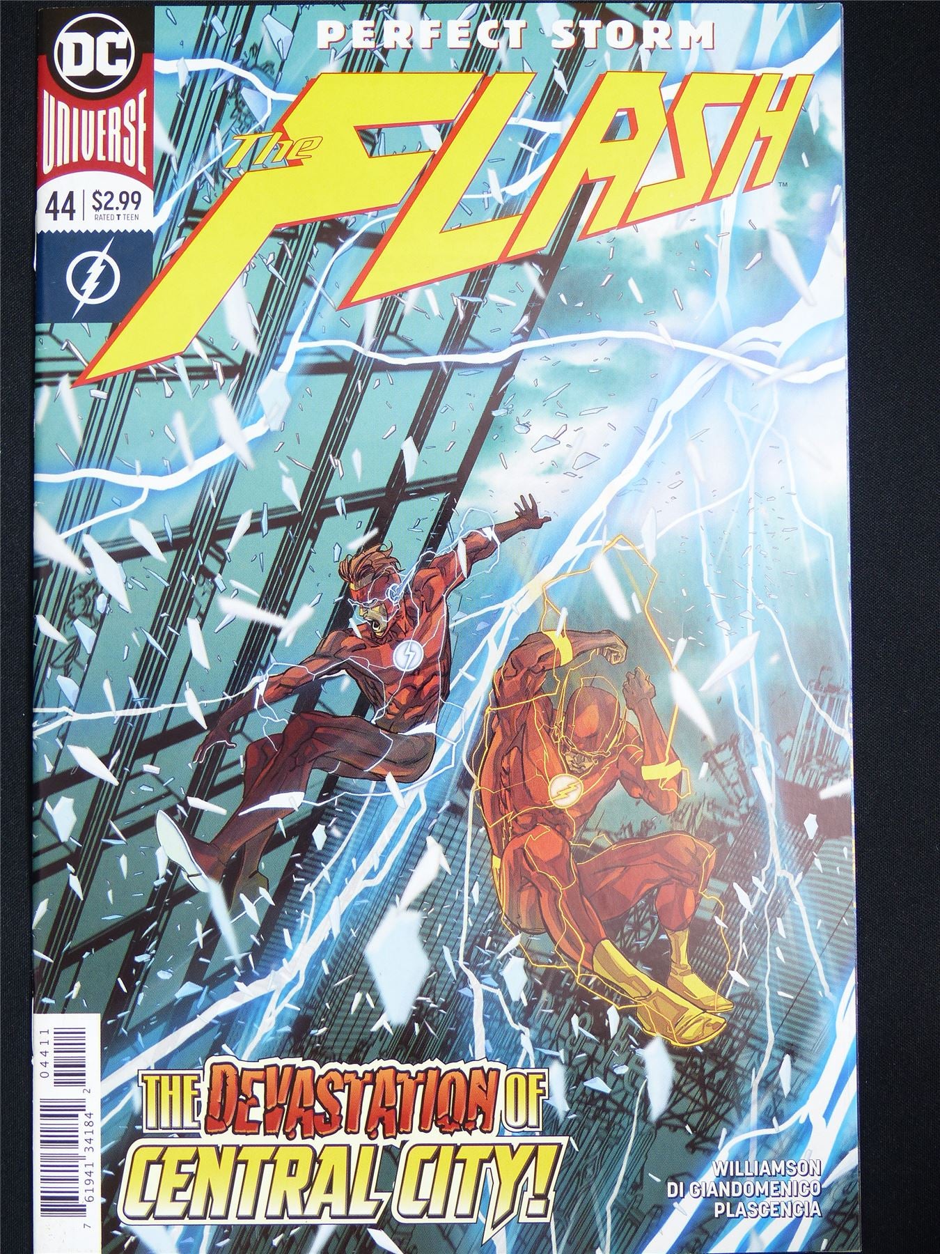 The FLASH #44 - DC Comic #35