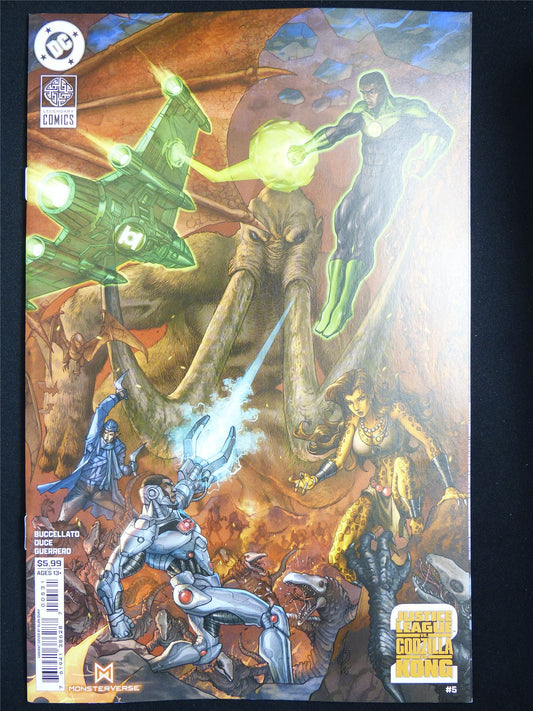 JUSTICE League vs Godzilla vs Kong #5 Variant - Jan 2026 DC Comic #6O1