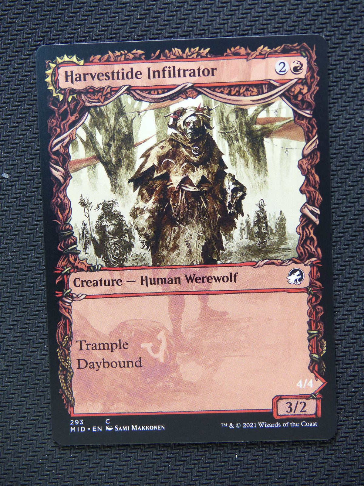 Harvesttide Infiltrator Assailant  Showcase - Innistrad - Mtg Card #3MD