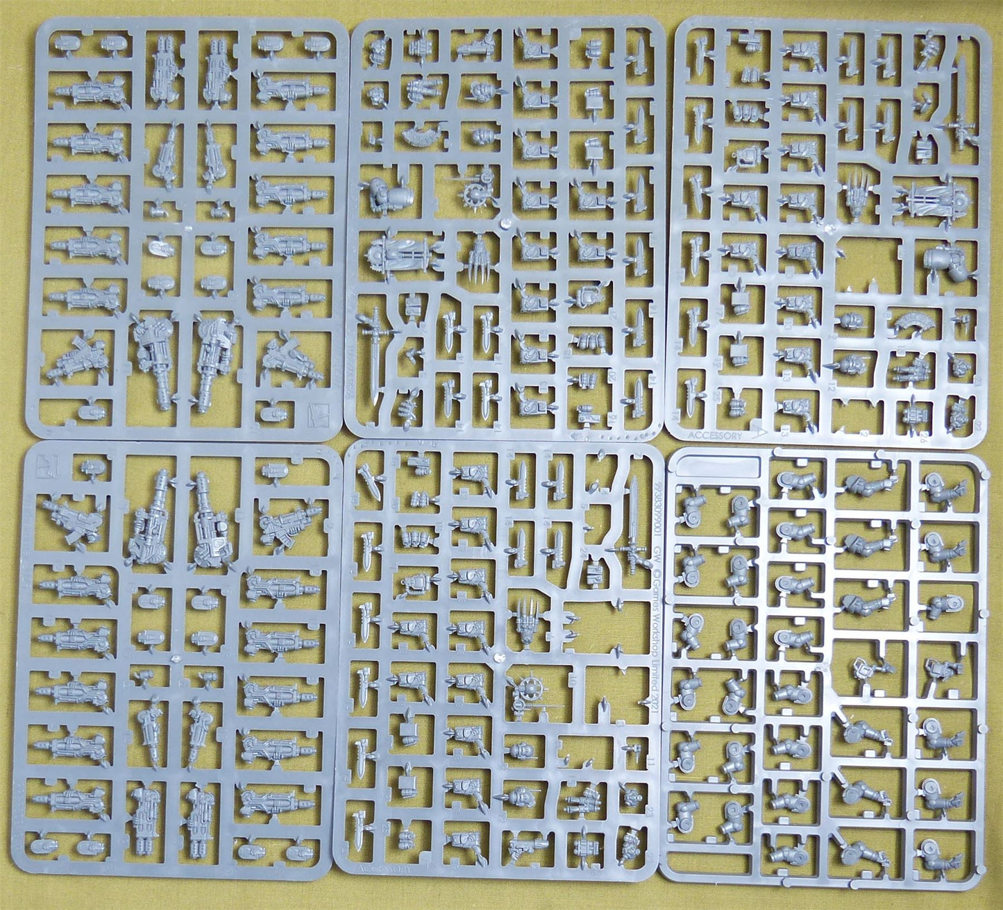 Legionaries in MKII power armour incomplete Sprue - Adeptas Astartes - Warhammer Horus Heresy #1A1