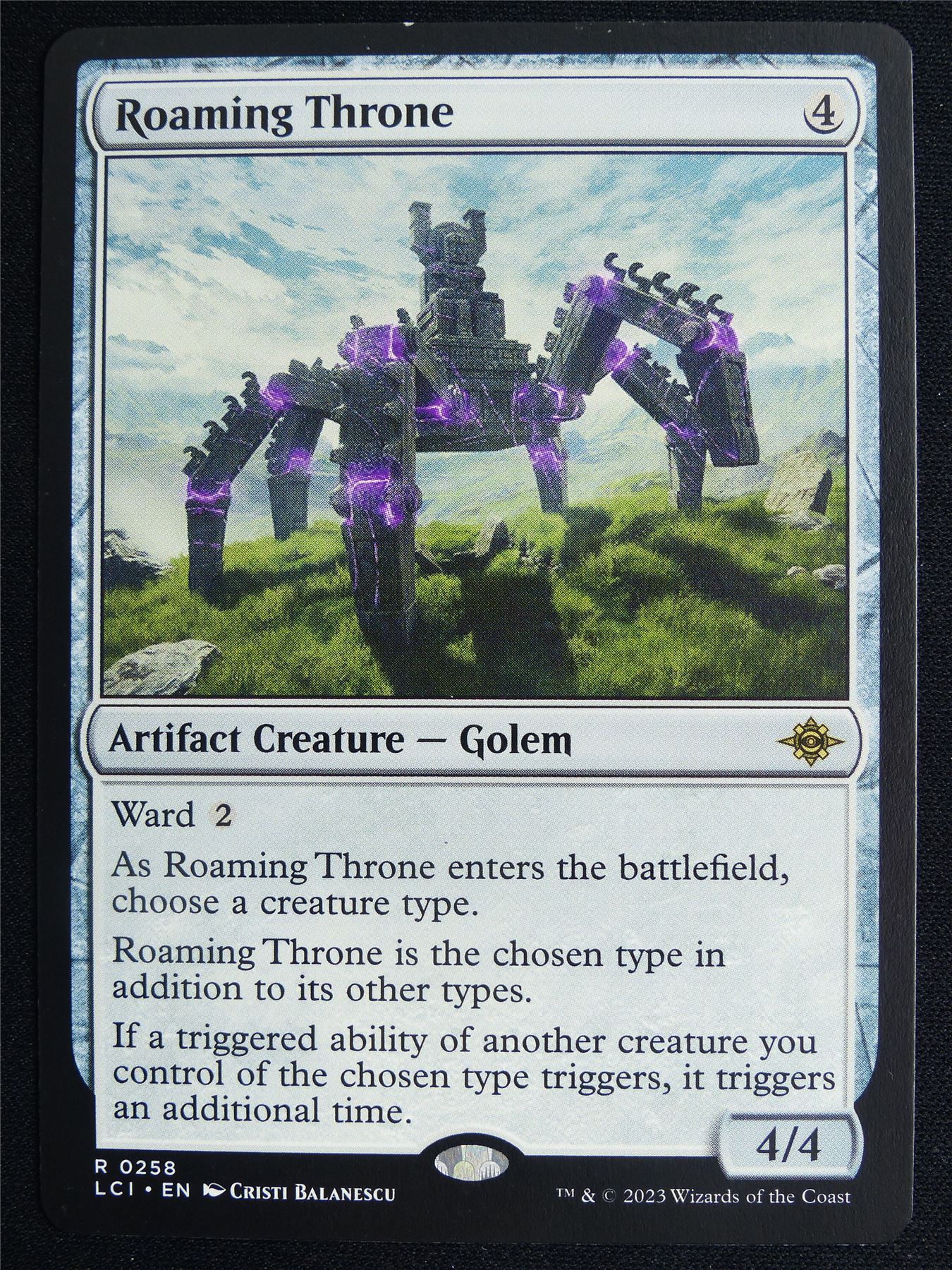 Roaming Throne - LCI - Mtg Card #4LR