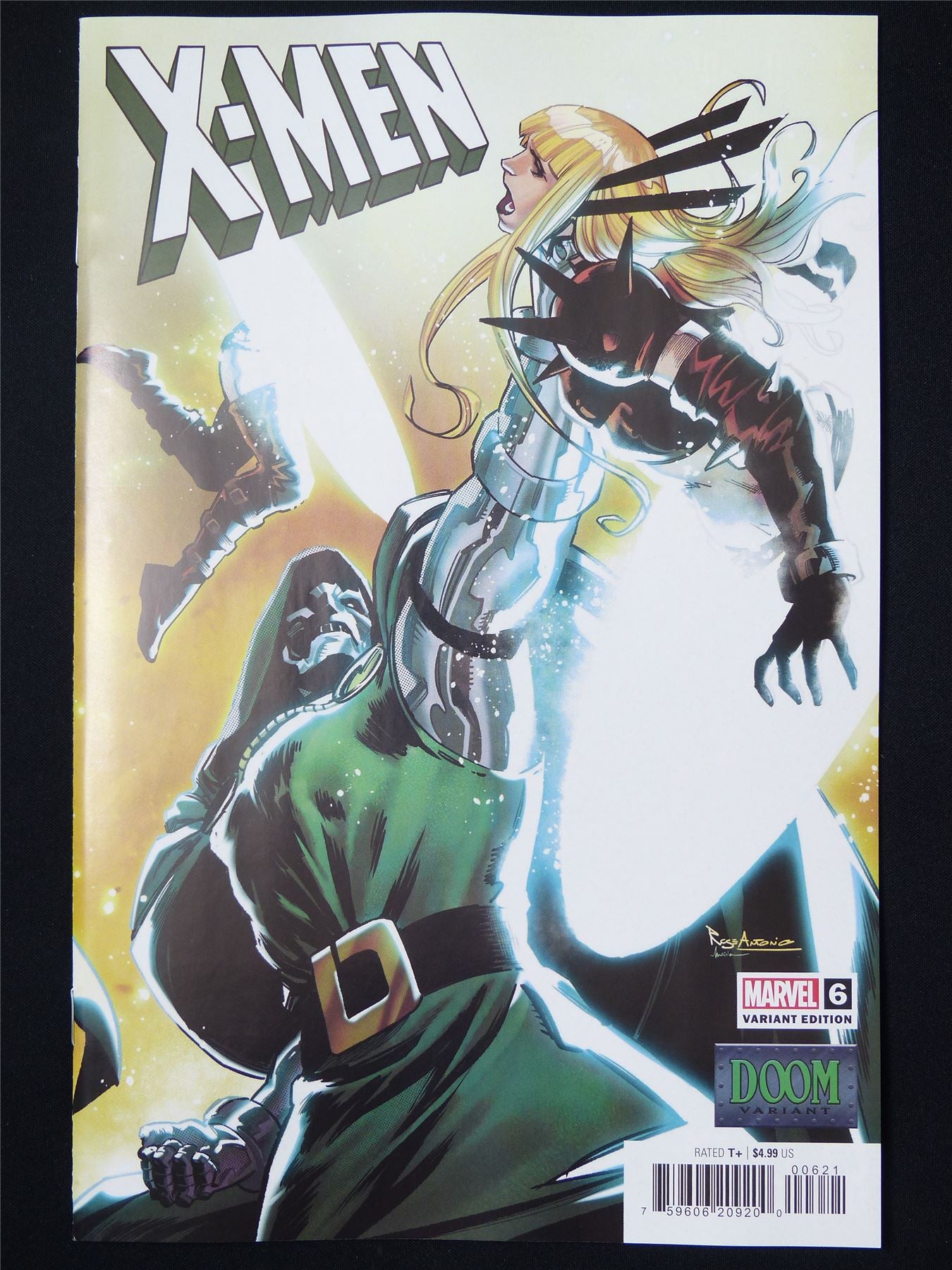 X-MEN #6 Doom Variant - B&B Oct 2024 Marvel Comic #3C6