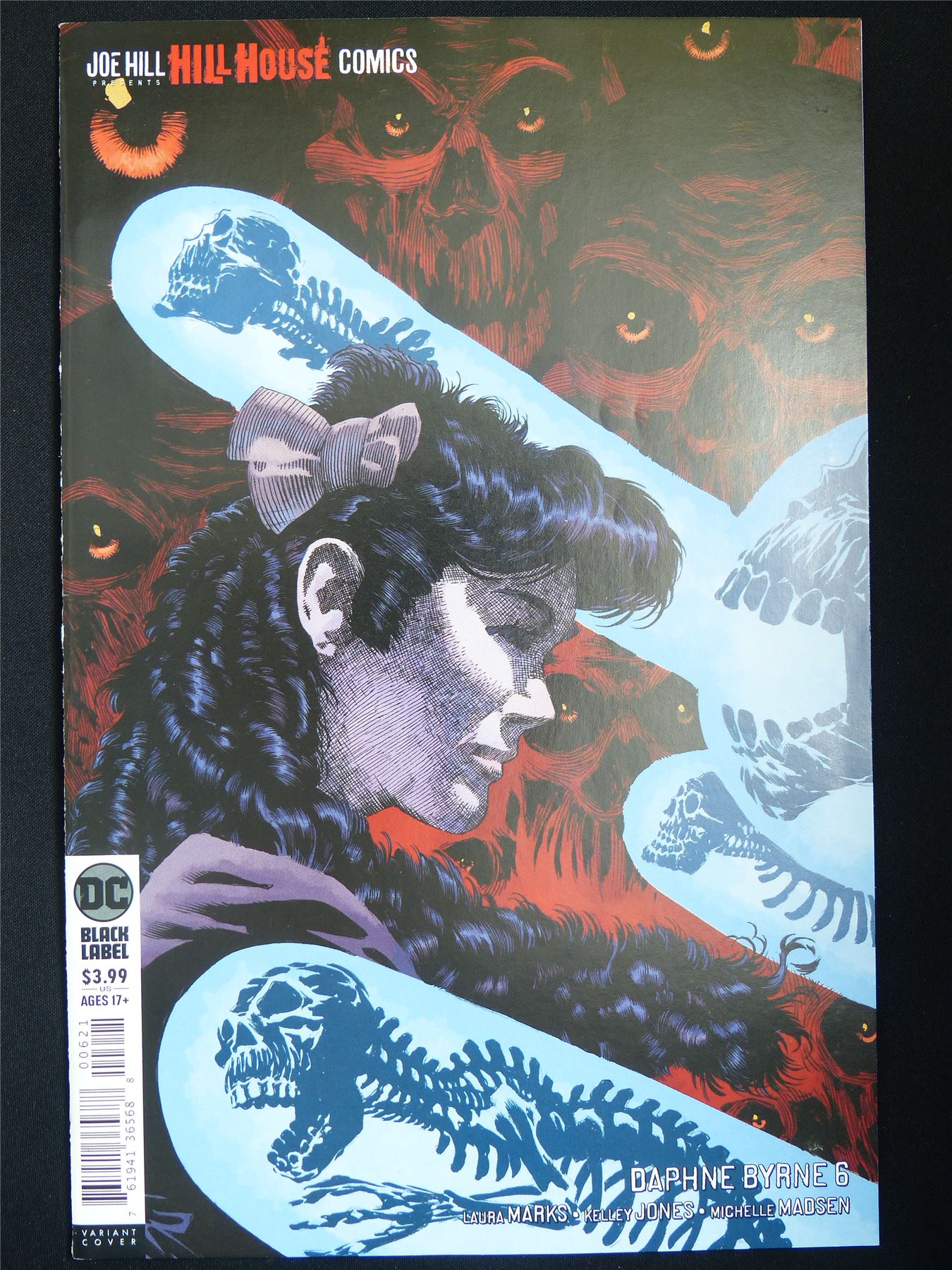 DAPHNE Byrne #6 - DC Comic #1R4