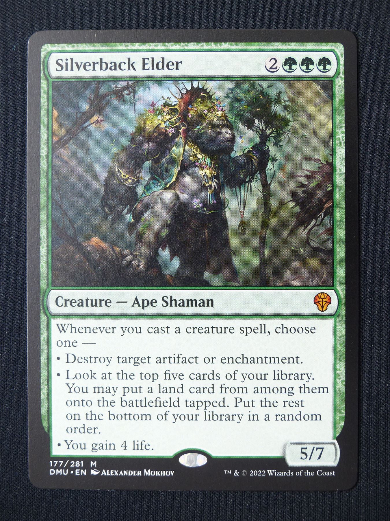 Silverback Elder - DMU - Mtg Card #79Q