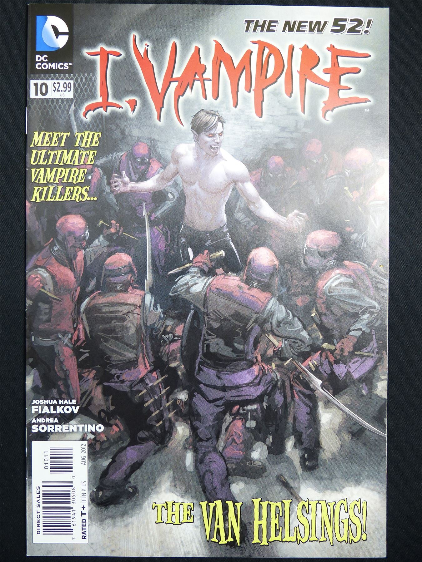 I Vampire #10 Cvr A new 52! - DC Comic #3C9