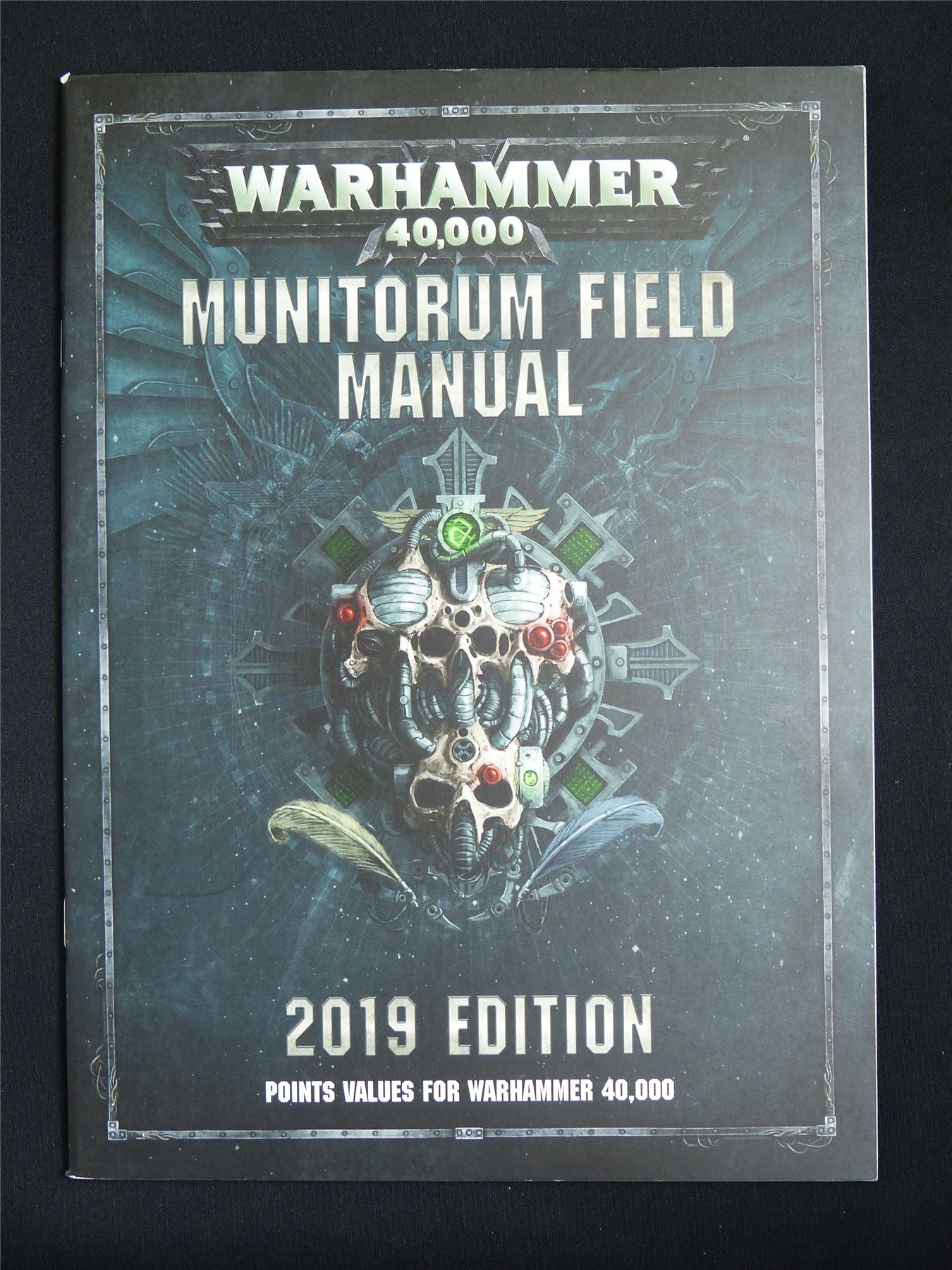 Munitorium Field Manual: 2019 Edition - Warhammer 40K Softback #1Z9