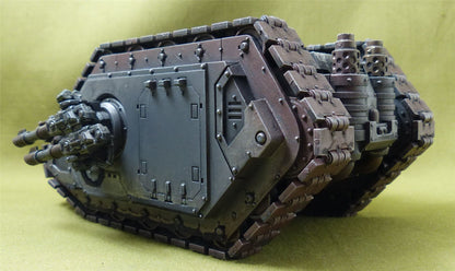 Land Raider painted - Iron Hands - Warhammer Horus Heresy #9H1