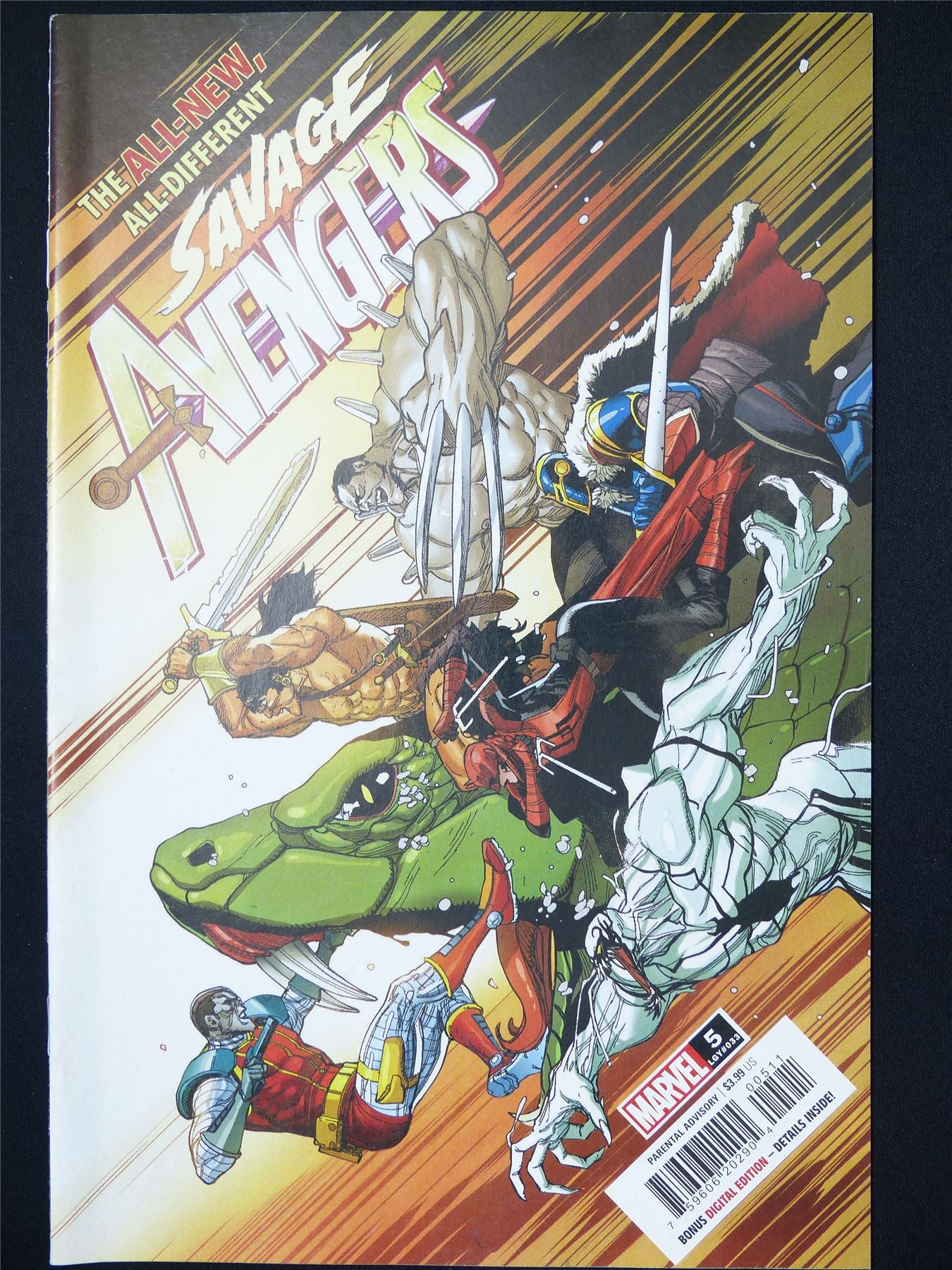 The All-New All-Different Savage AVENGERS #5 - B&B Marvel Comic #7J9