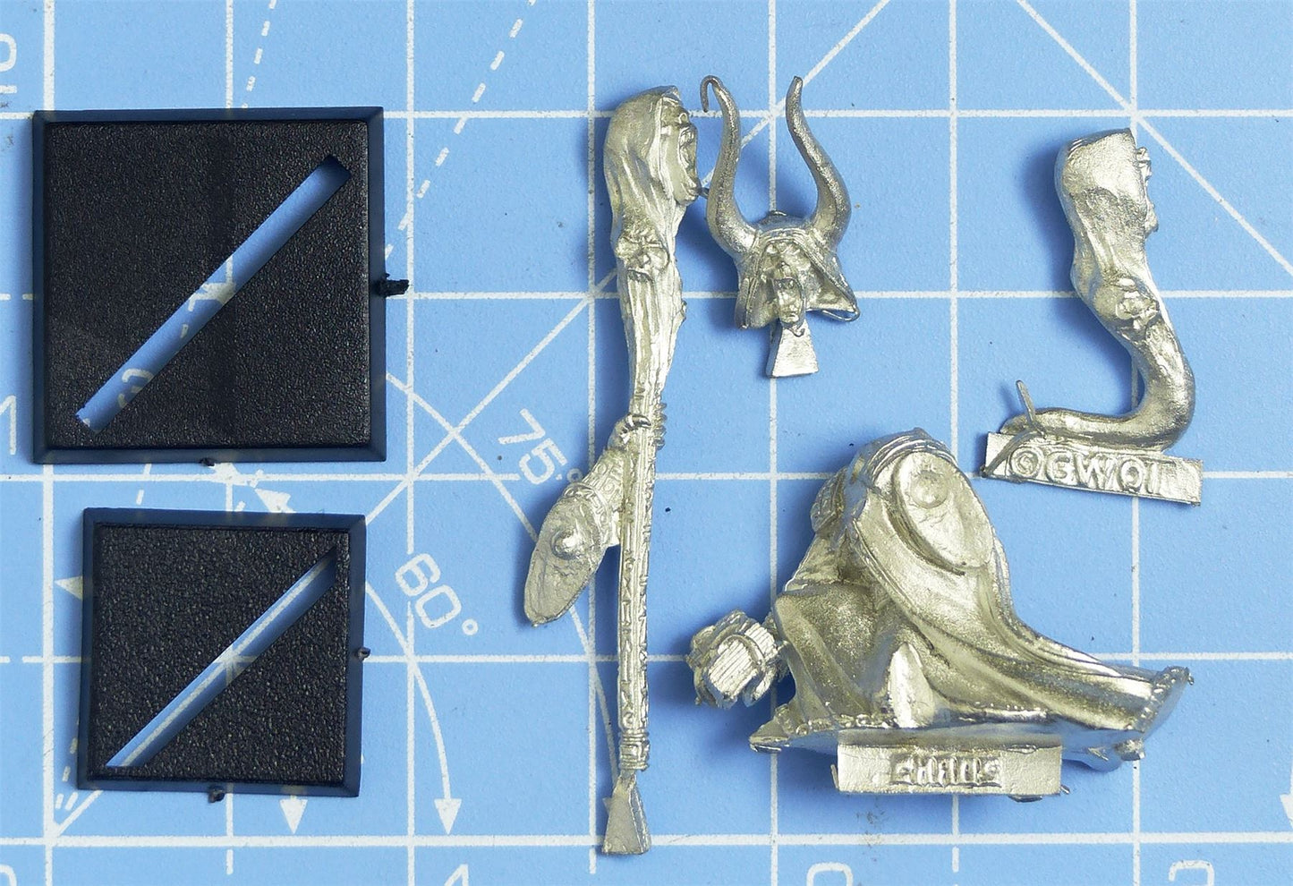 Classic Metal Chaos Sorcerer of Tzeentch OOP - Warhammer Old World #GN