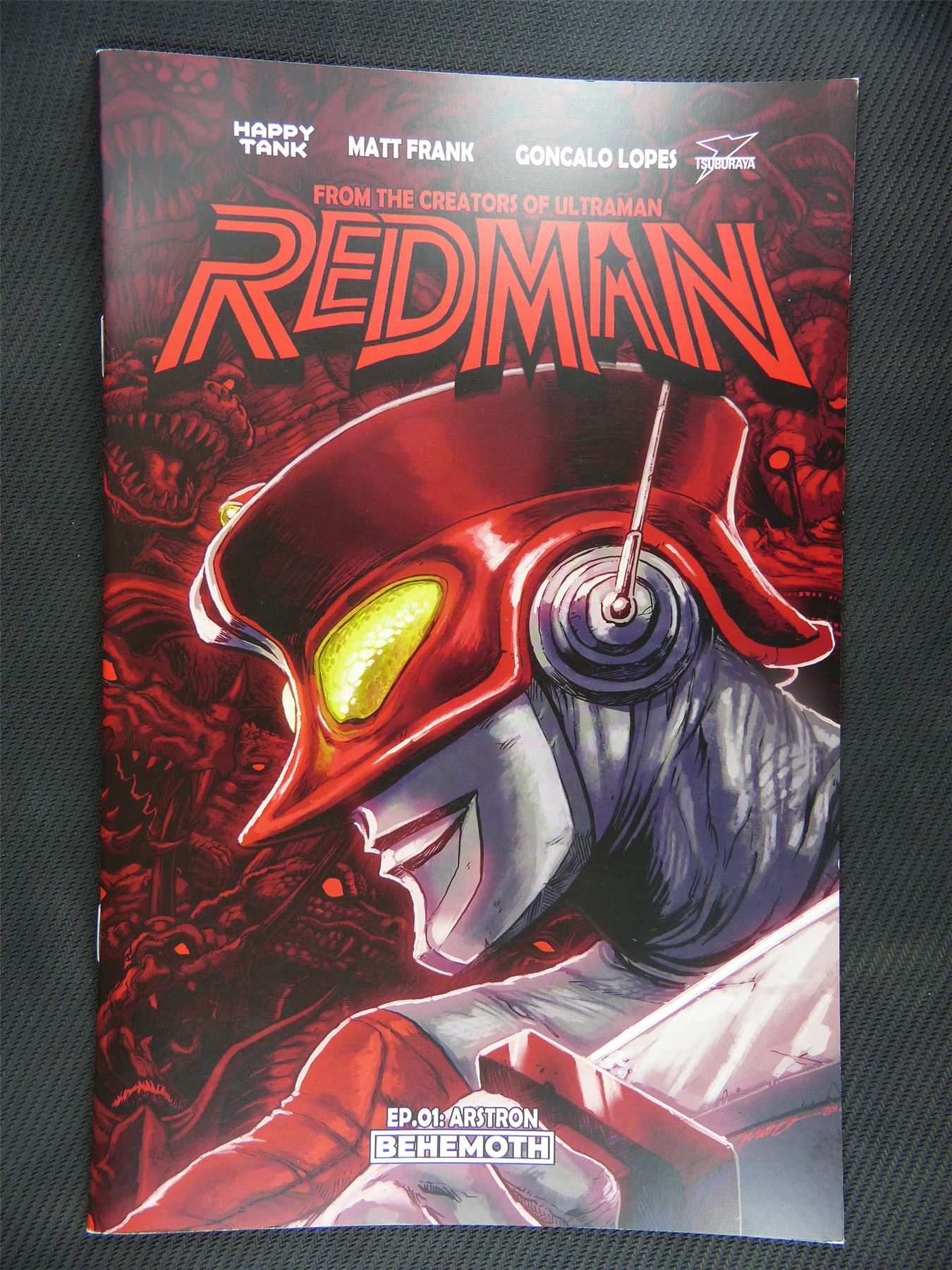 REDMAN #1 - Tsuburaya Comic #2QB