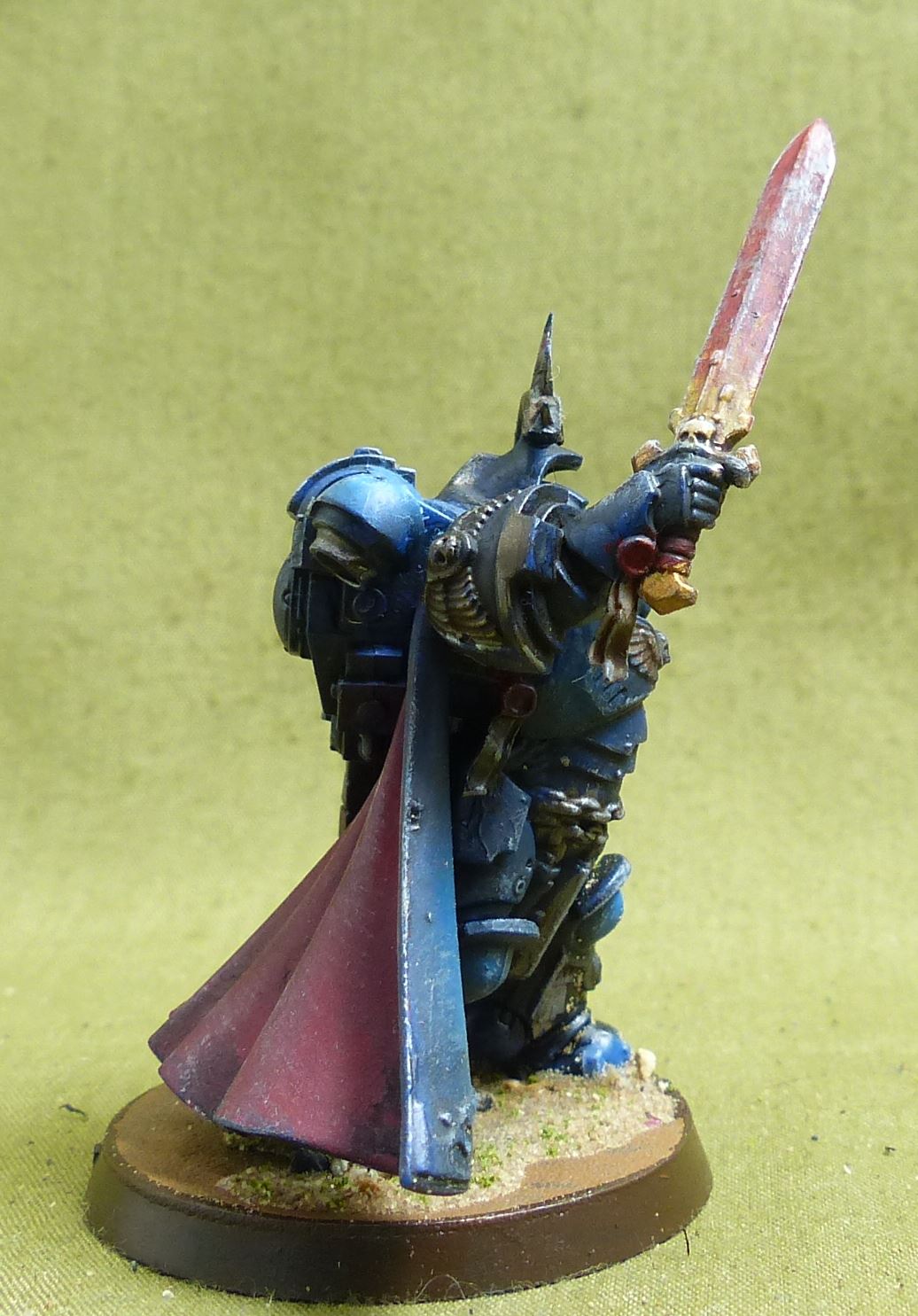 Captain in Gravis Armour Painted - Ultramarines - Warhammer 40K #24Y