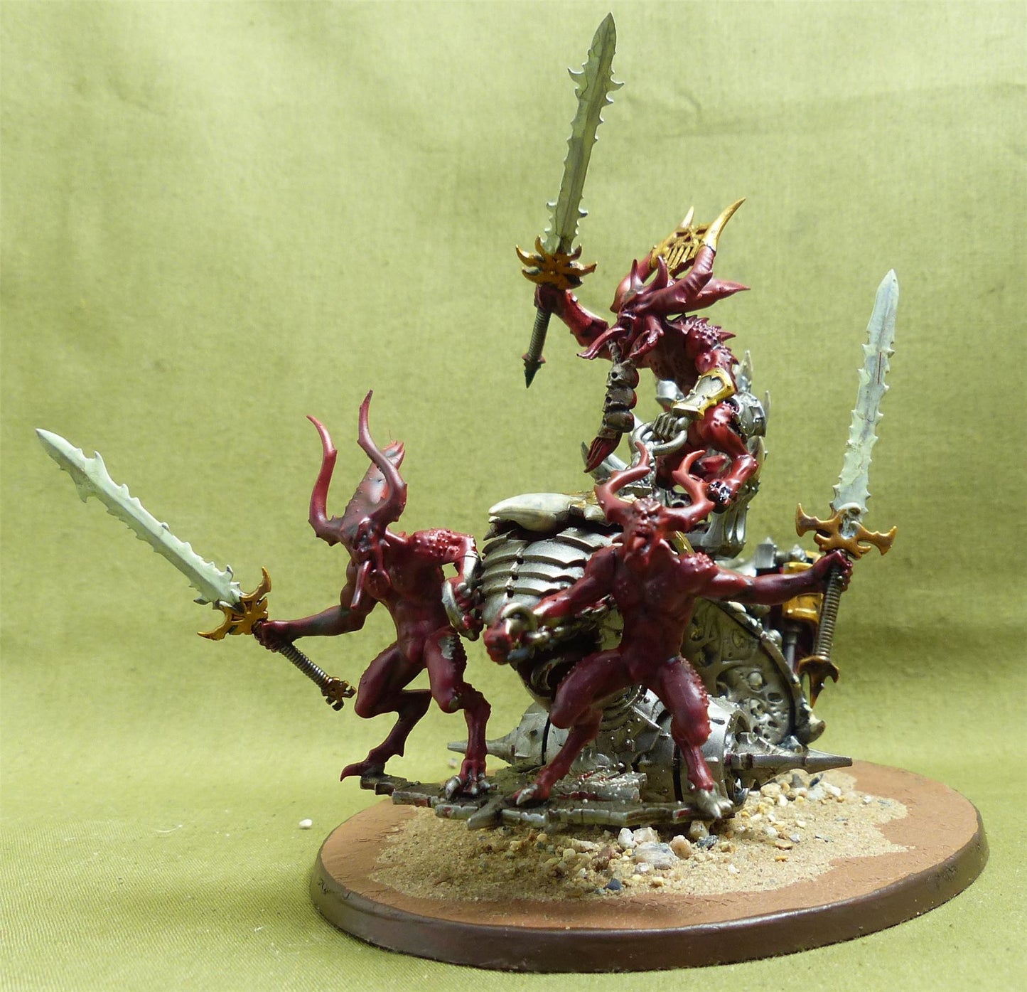 Rendmaster Herald of Khorne on Blood Throne painted - Chaos Daemons - Warhammer 40K #K0