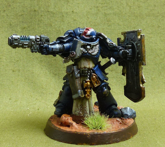 Lieutenant with Storm Shield painted - Space Marines - Warhammer 40K #1IY