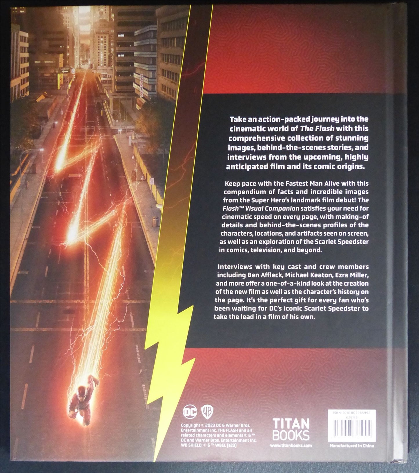 The Flash Official Visual Companion Gift Book - Titan Hardback #40