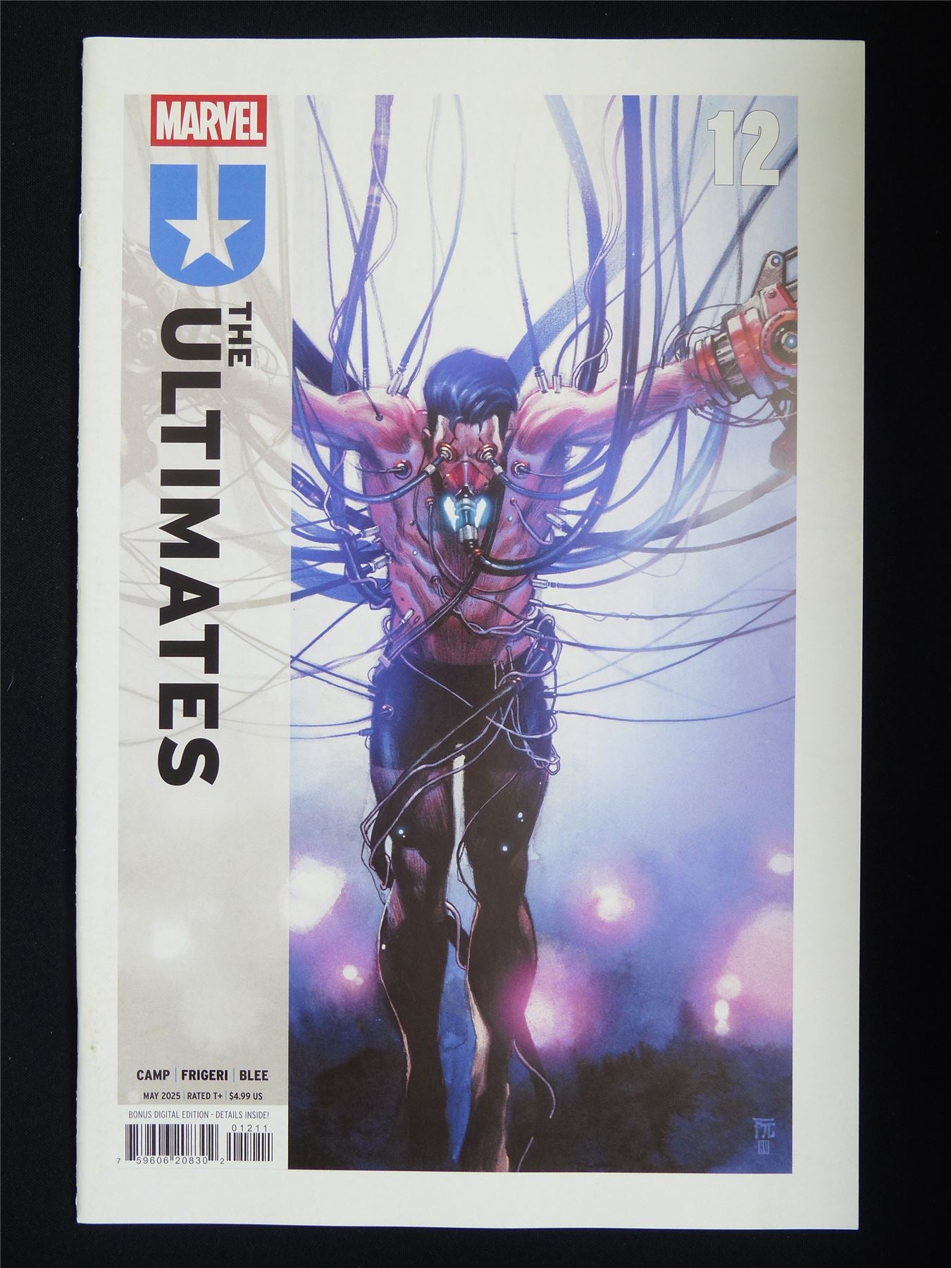 The ULTIMATES #12 - Marvel Comic #1Q2