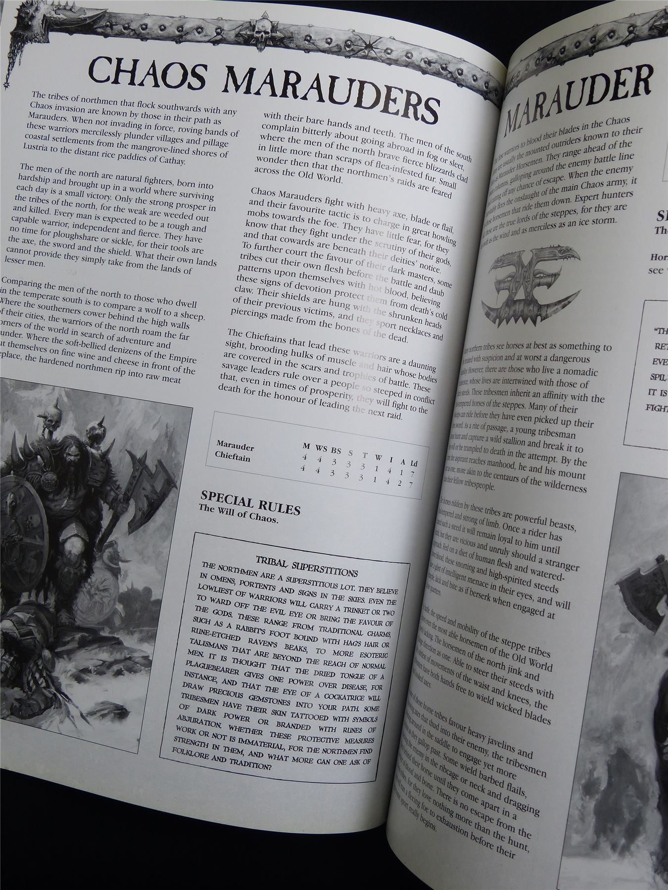 Warhammer Armies: Warriors of Chaos 7th Edition Softback 2008 - Warhammer Old World #1H0