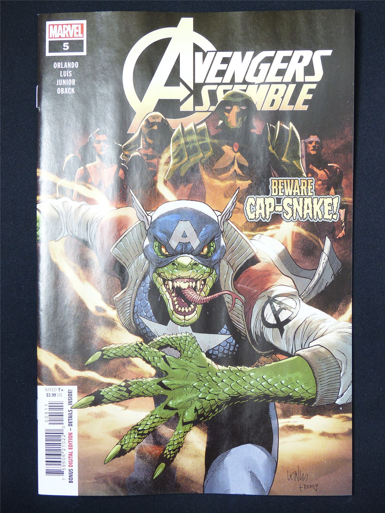 AVENGERS Assemble #5 - B&B Mar 2025 Marvel Comic #7DM