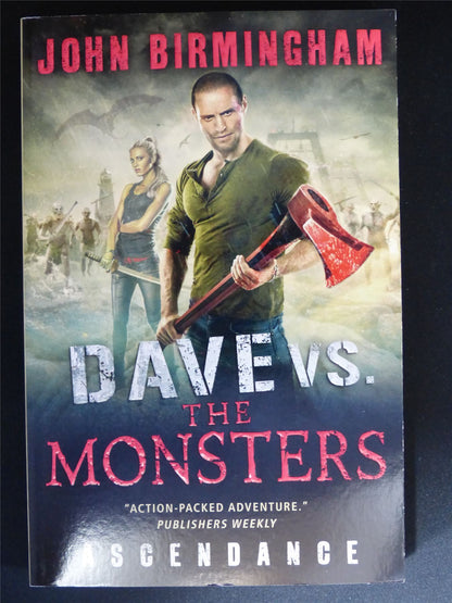 Dave vs The Monsters: Ascendance - Titan Novel Book Softback #80
