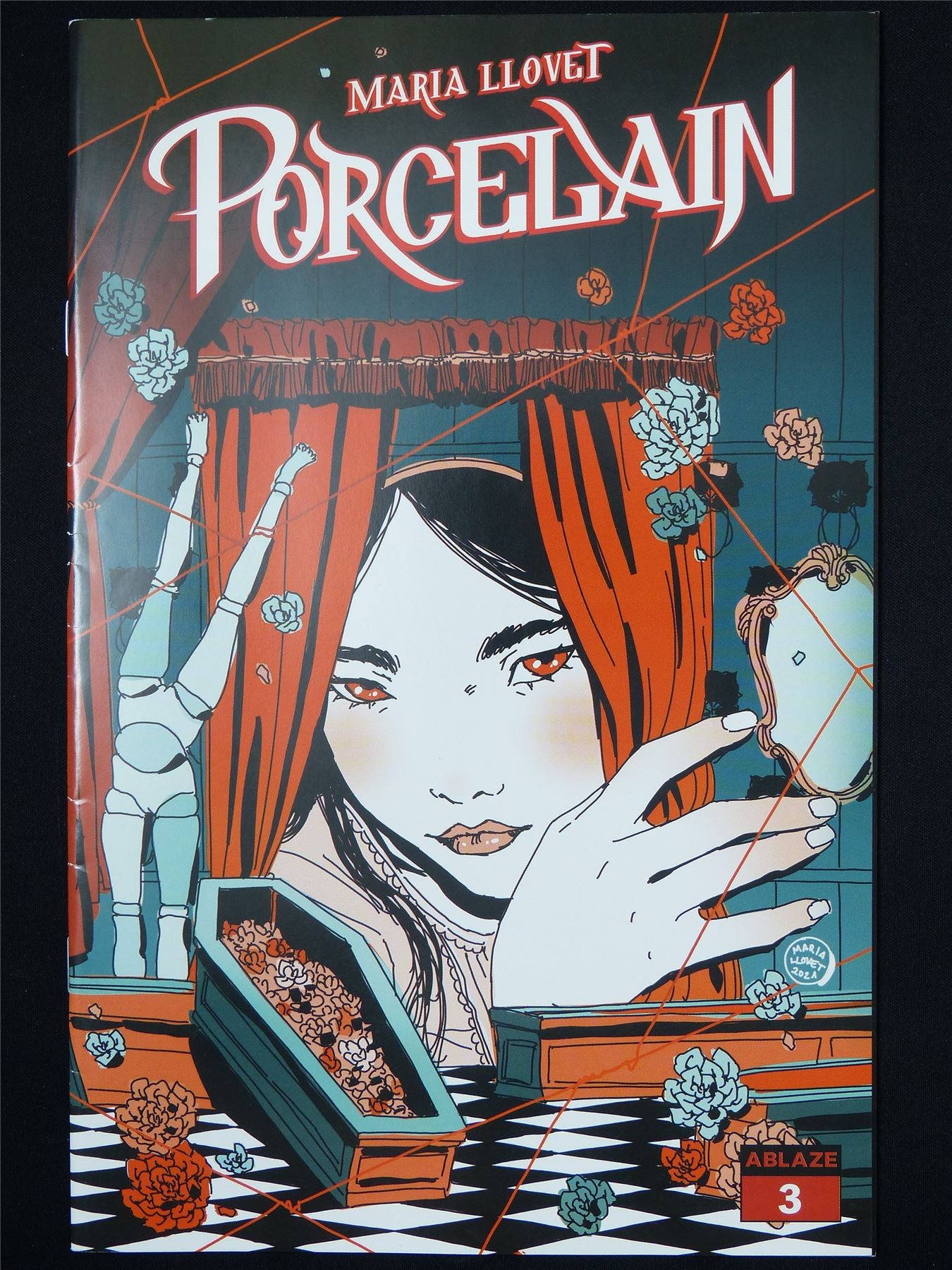 PORCELAIN #3 - Ablaze Comic #7WT