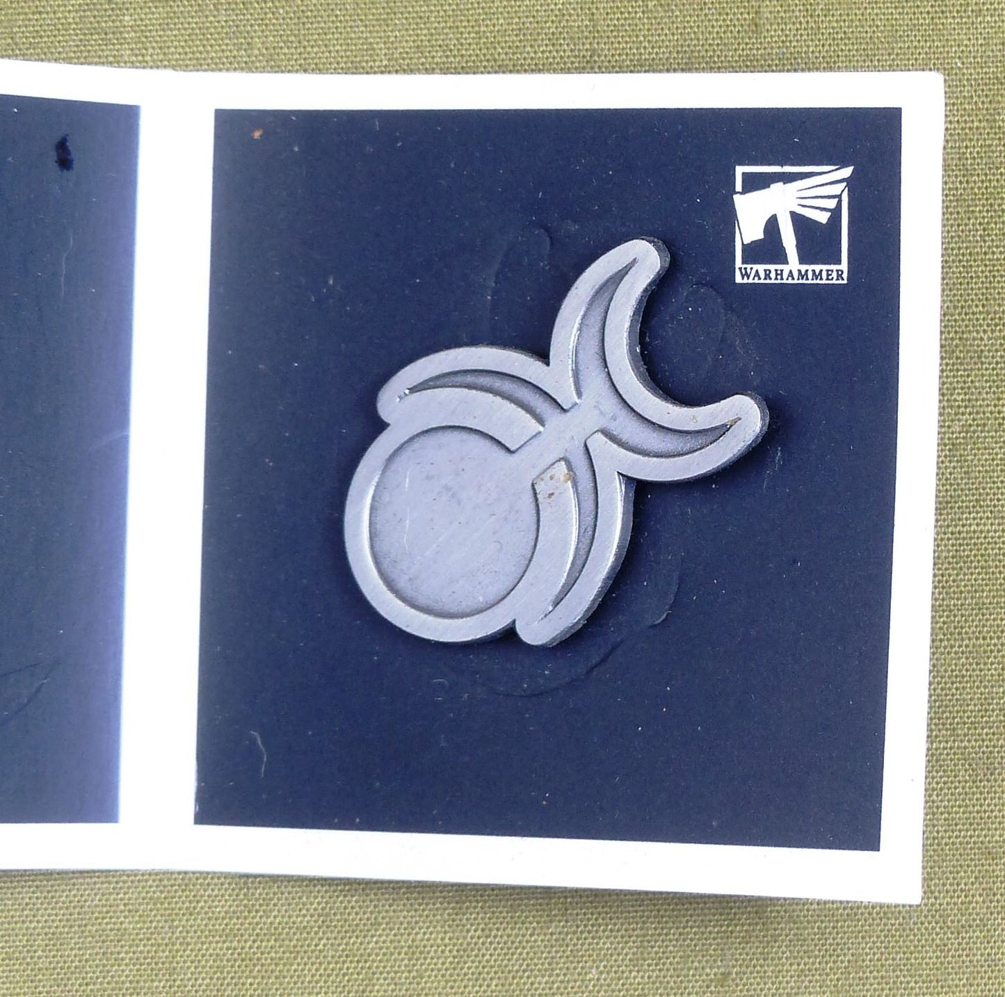 Slaanesh Pin Badge Limited Edition - Warhammer #4QH