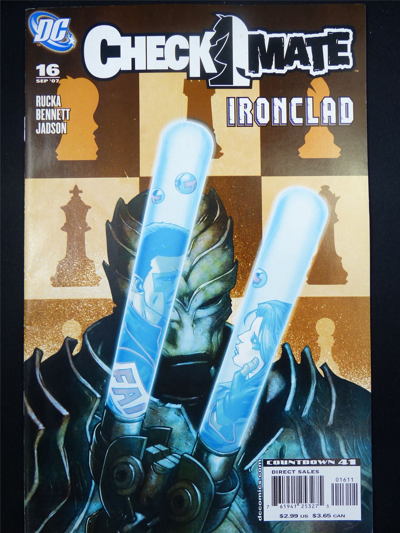 CHECKMATE #16 - DC Comic #NQ