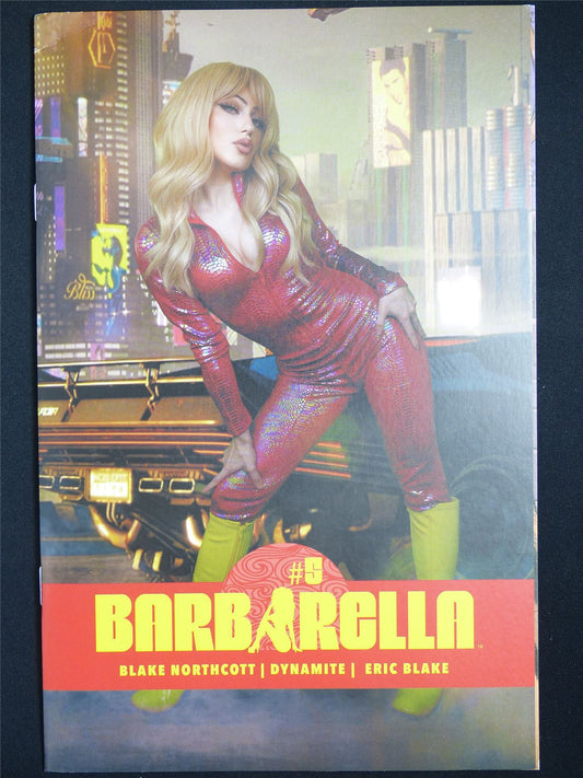 BARBARELLA #5 Cosplay Cvr - Dynamite Comic #3CW