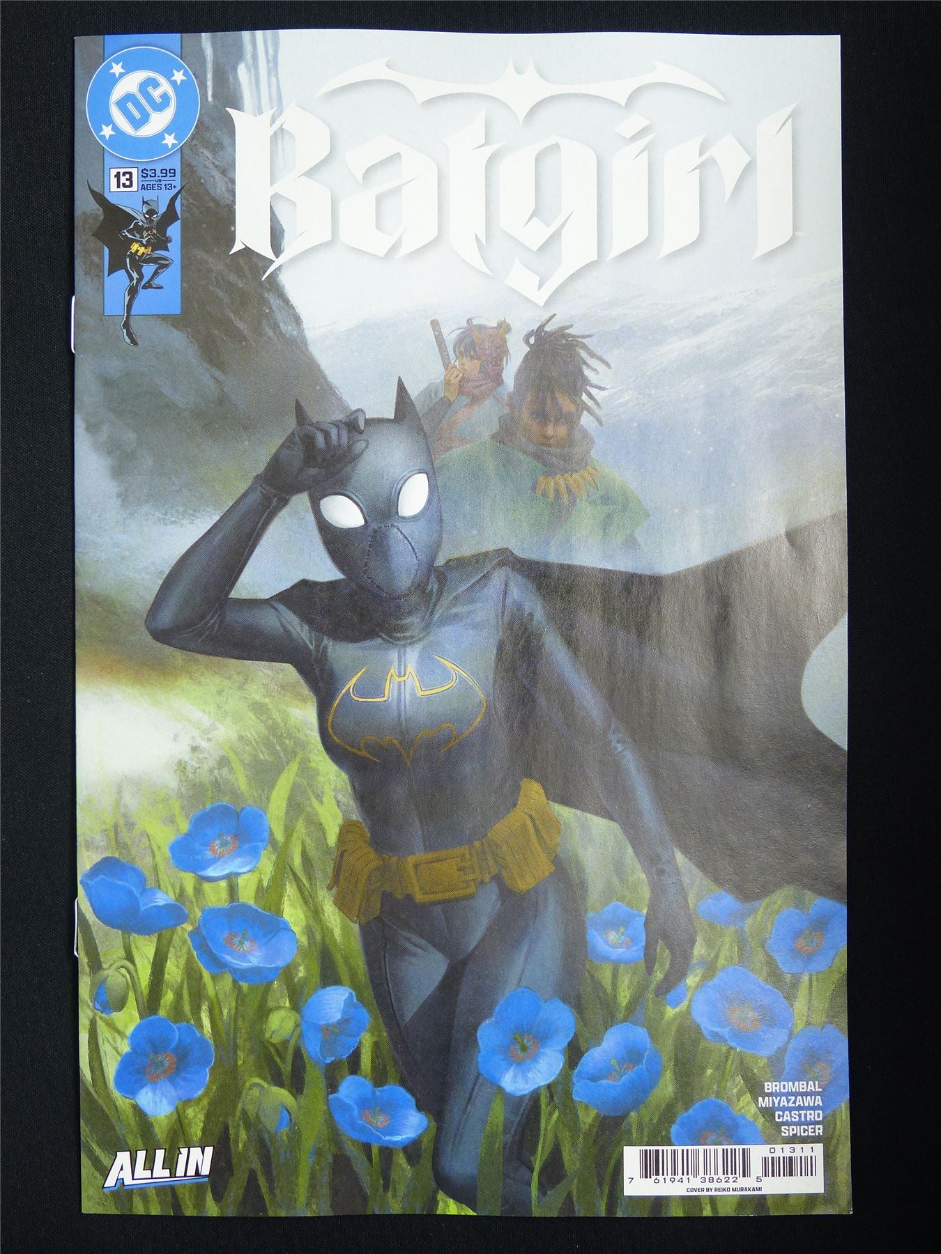 BATGIRL #13 - Jan 2026 DC Comic #5UZ